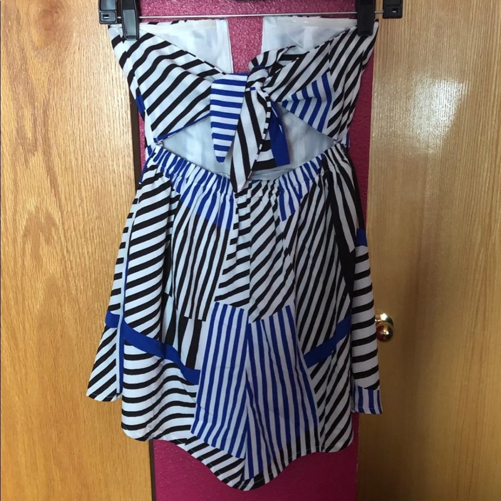 Summer romper! - Picture 4 of 4